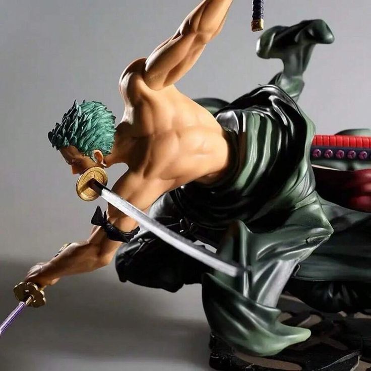 Detailed One Piece Roronoa Zoro action figure close-up — 18cm premium anime collectible showcasing dynamic sword stance, perfect for trendy products, birthday gifts, and anime fan collections.