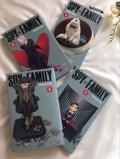 Spy X Family Manga Box Set Vol 1–10 by Tatsuya Endo